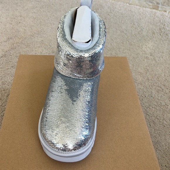 UGG Women's Classic Mini Mirror Ball Booties - Picture 4 of 11